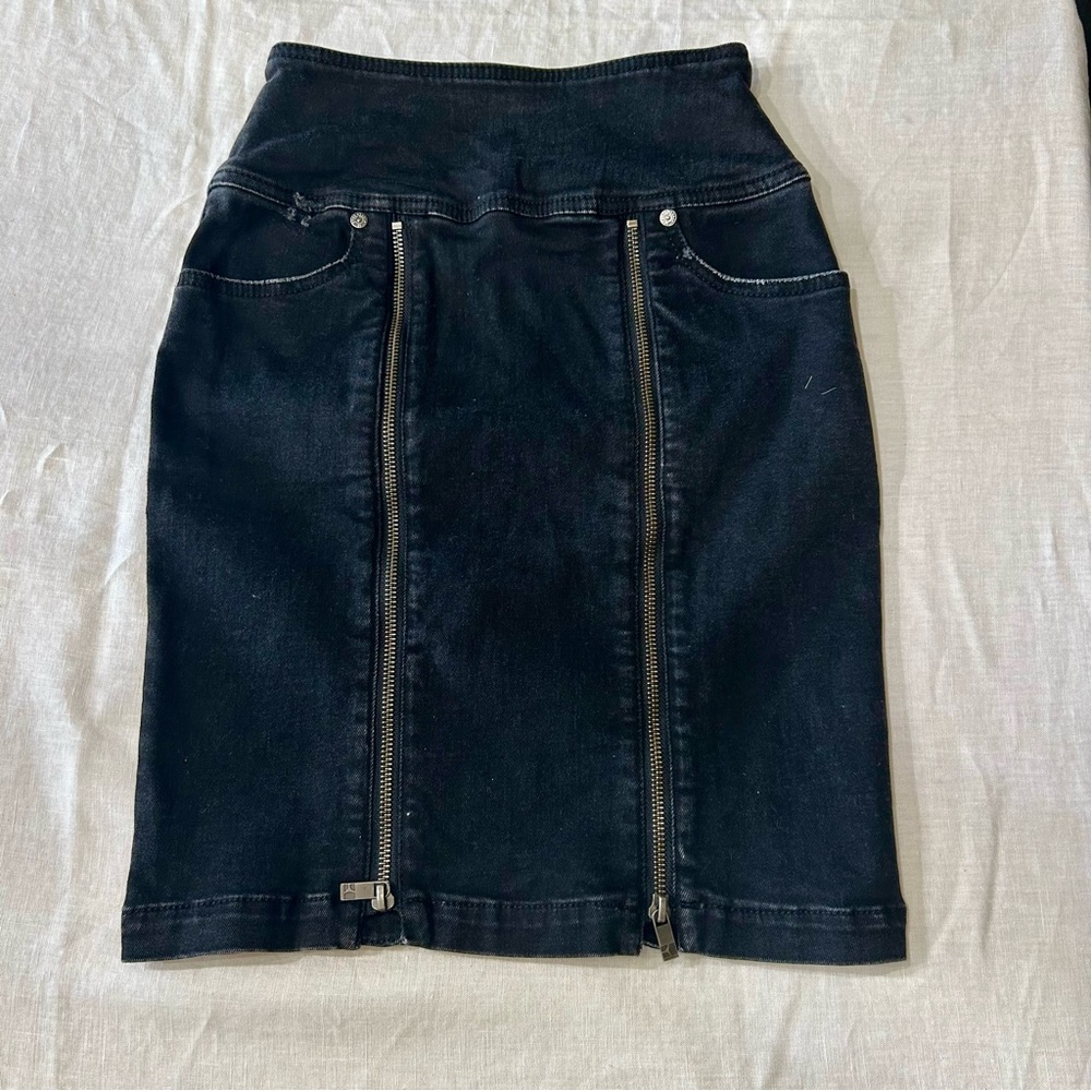 Hugo Boss Orange Black Denim Pencil Skirt Zip Front Detail Size US 2